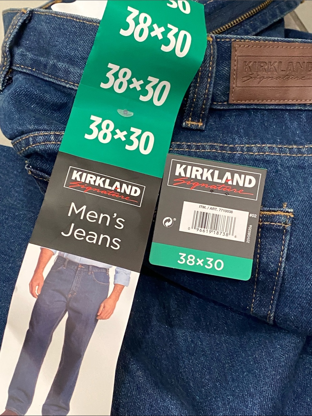 Kirkland Signature Men's Jeans 👖 NWT 38x30
